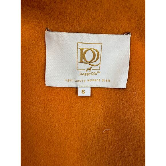 Doggy Qin Women's Small Orange Textured Edge Hooded Pocket Jacket - Picture 4 of 12